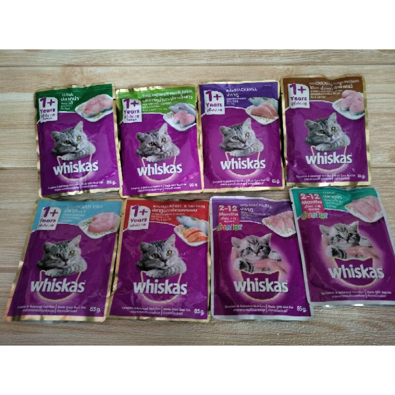 WHISKAS pouch / makanan basah kucing / makanan kucing adult 