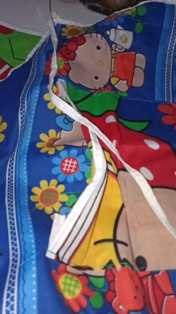 Cod Celemek Dewasa Motif Karakter Berbahan Poly Tc