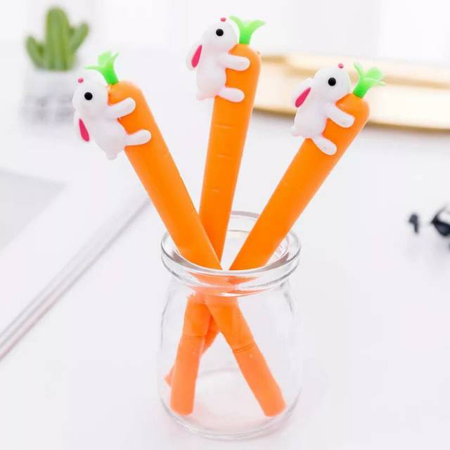 

pulpen rabbit with wortel / pulpen unik