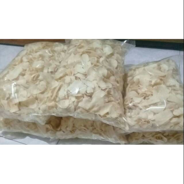 

PROMO 1/2KG KERIPIK SINGKONG RASA GADUNG MATANG & MENTAH