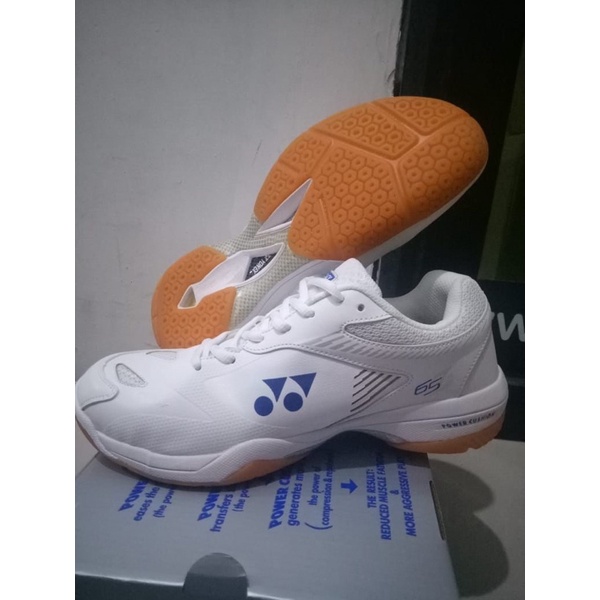 Sepatu Badminton Yonex SHB 65 Z2 White