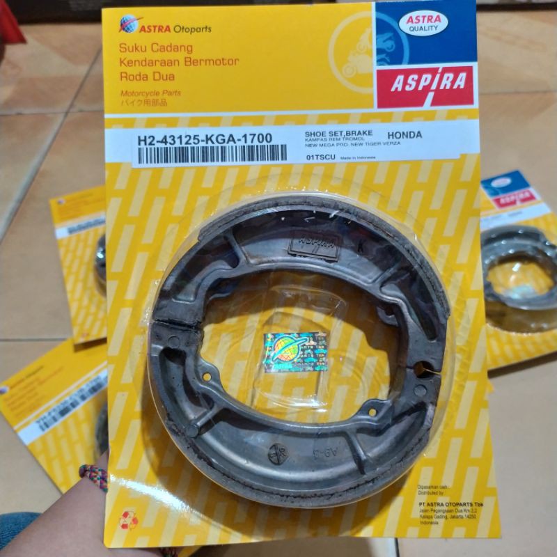 KAMPAS REM KAIN REM TROMOL BELAKANG ASPIRA VARIO BEAT SCOOPY SPACY GENIO MEGA PRO H2-43125-KGA-1700