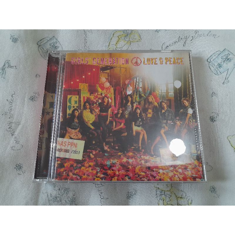 Album Girls' Generation Love & Peace