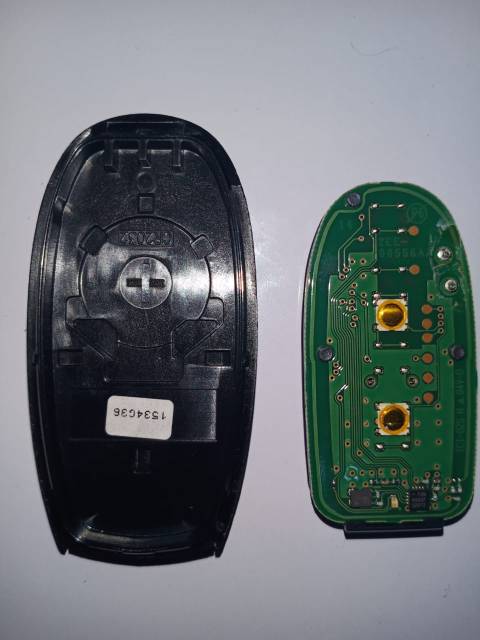 Kunci remot smart key suzuki ignis