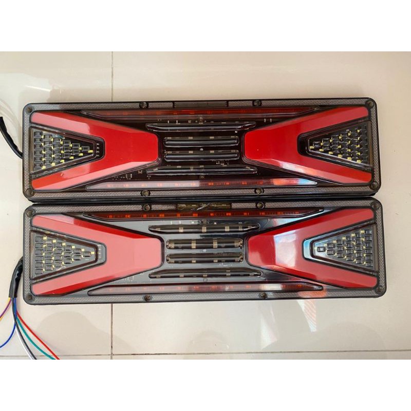 stop lamp truk 12 VOLT model panah ukuran 46cm