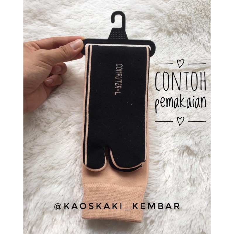 1 Kg Hanger / Gantungan Kaos Kaki Segitiga