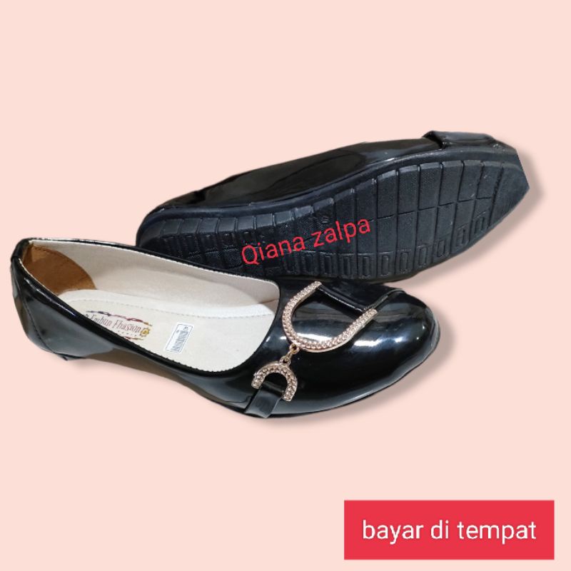 sepatu balet cewek sepatu kerja. terlaris warna hitam barang berkelas