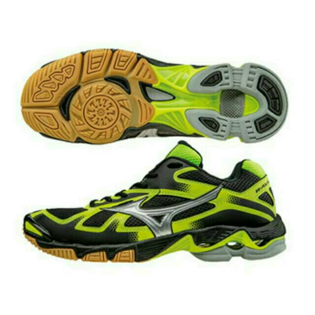 mizuno wave bolt 5