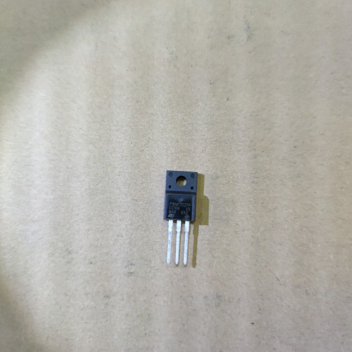 Transistor Mosfed 9N70 / Transistor P9nk70ZFP/ Mosfed P 9NK70 ZFP