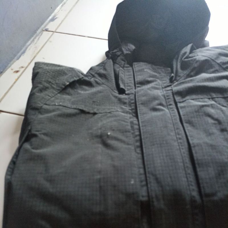 jaket outdor tnf