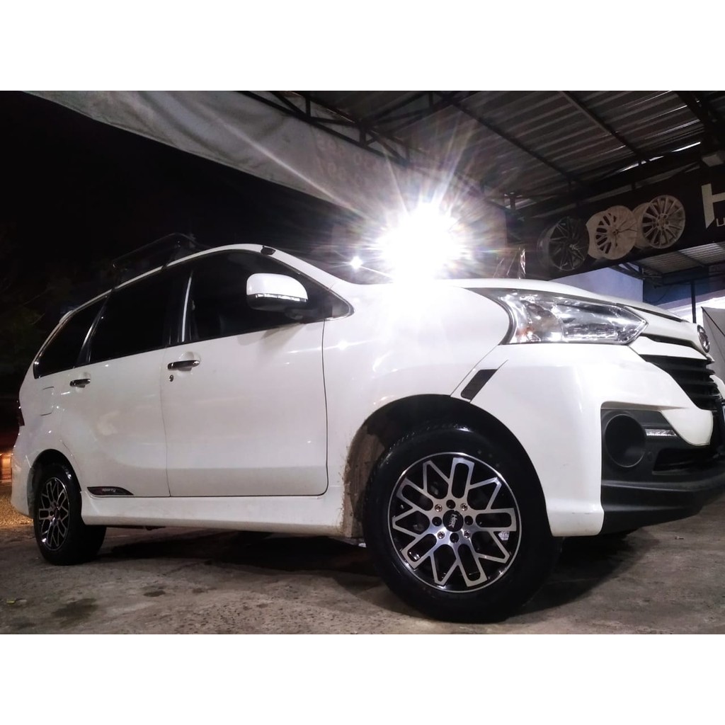 Gambar Inspirasi 92+ Mobil Avanza Modifikasi Velg Racing Gratis Terbaru