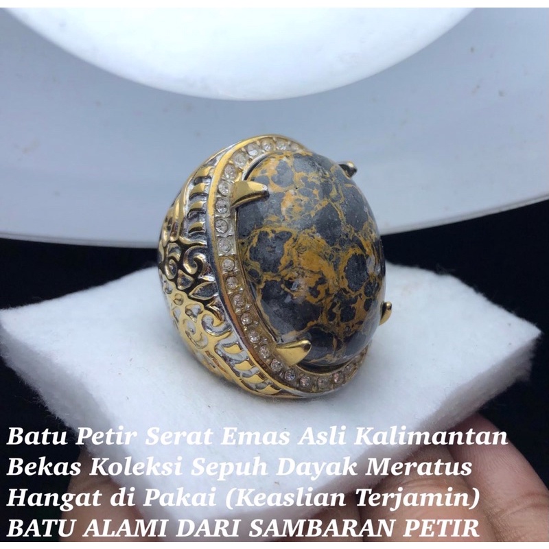 Cincin Batu Petir Serat Emas asli Kalimantan