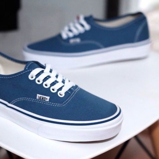 vans trainers navy blue