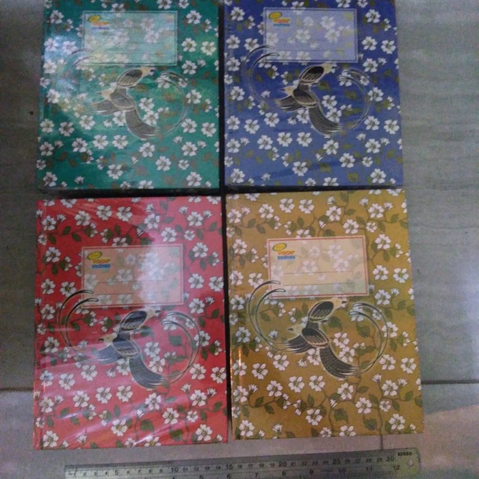

Buku Hard Cover Kwarto 50 Lembar