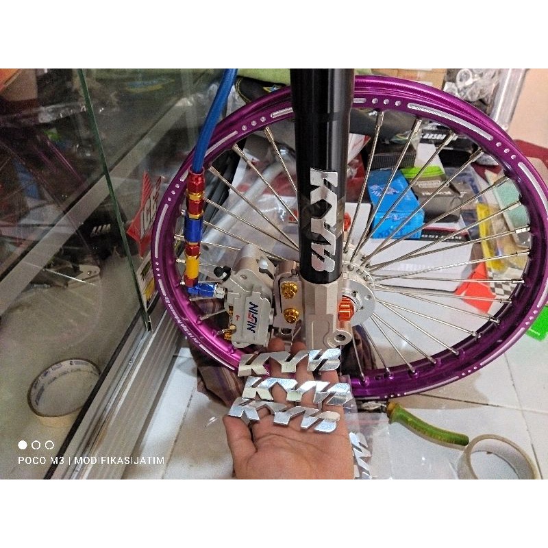 Emblem KYB universal Alumunium pnp all shock depan RT MP GL CB Tiger vixion mio satria sonic