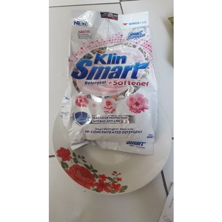 

deterjen bubuk 800grm