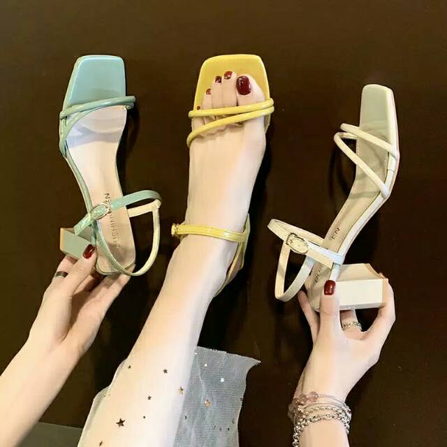 Ready Jakarta High heels White strap strappy kondangan import china