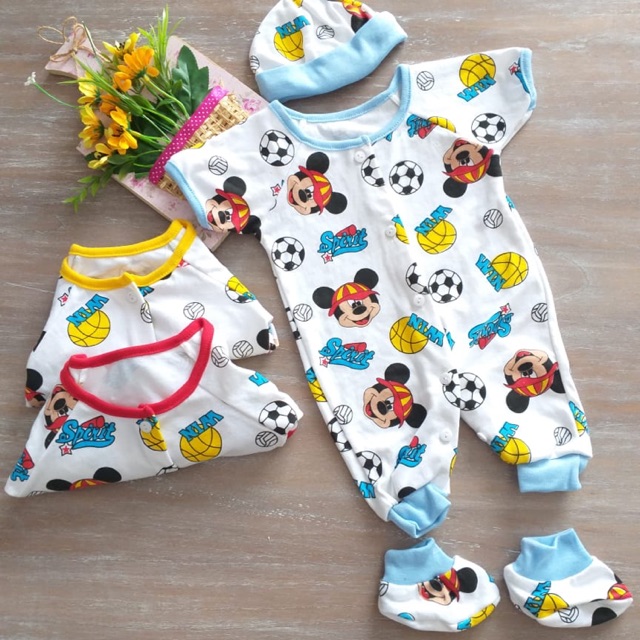 Setelan romper little j ( romper+ topi+ kaoskaki)