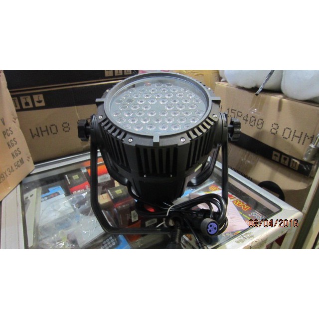 lampu lighting par led 54 RGBW waterproof