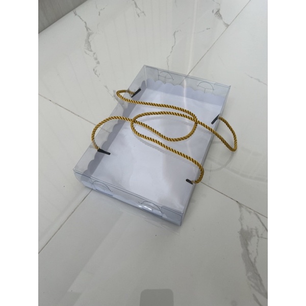 

Box Mika Doskue 21,5 x 14,5 x 5 cm (Min Order 2 Pcs)