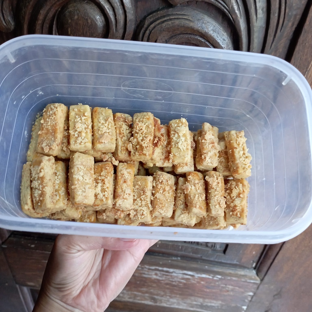

Kue Kering Kastengels Hollman isi 250 gr Istimewa