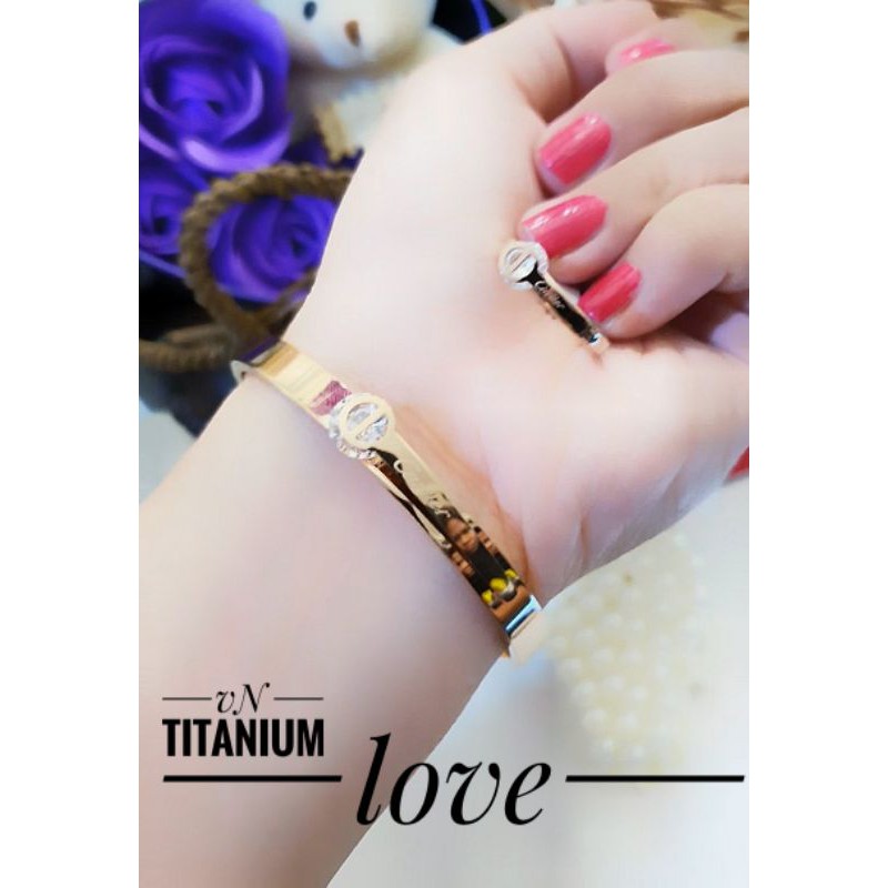 Gelang Tangan Titanium Wanita fy35t