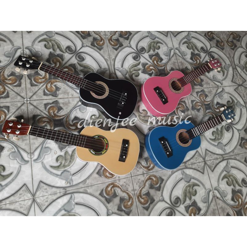 Ukulele / gitar ukulele /kentrung senar 4