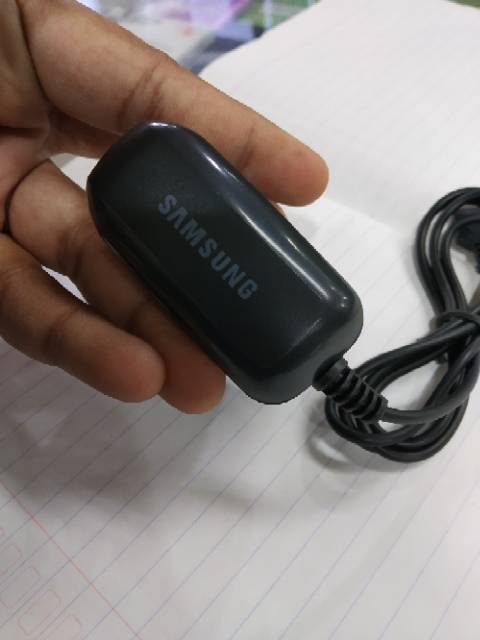 Charger Casan Samsung Keystone E1205 E1195 E1080 D880