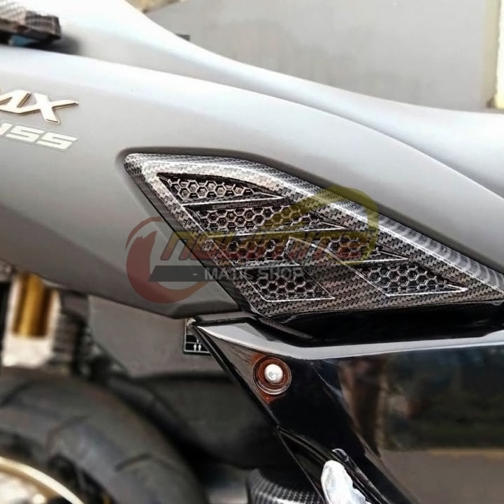 Cover Tutup Pijakan Body Samping NEMO Carbon Yamaha NMAX 2020