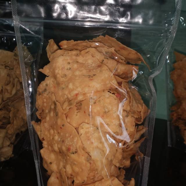 

Kue bawang pedas