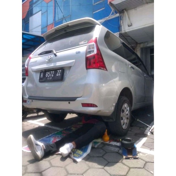 avanza DUMPER SHOCK per belakang garansi 2 Tahun