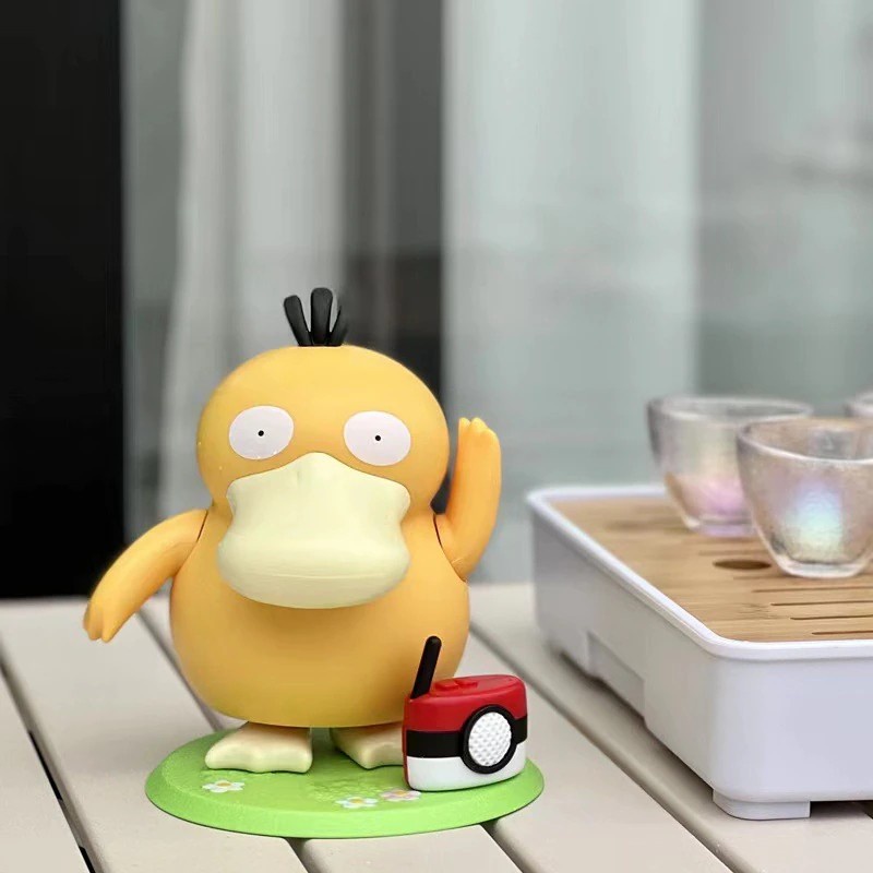 HANYA PAJANGAN BUKAN YANG DANCE Figure Pokemon Pikachu Duck Anime Character Kettle Psyduck Children's Toy Model Kawaii Children's Birthday GifT