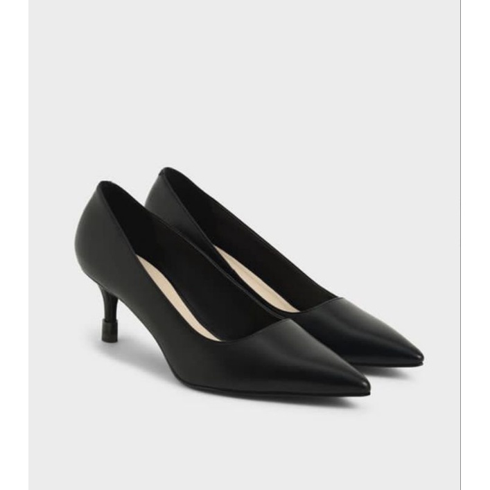 sepatu wanita charles & keith pantofel