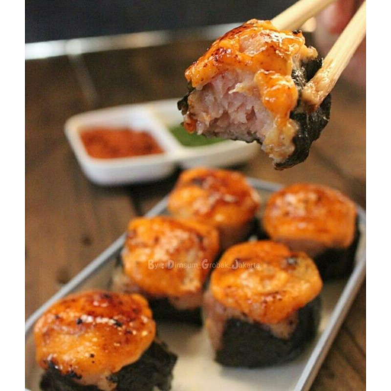 

READY TO EAT - DIMSUM NORI (ISI 6 PCS)