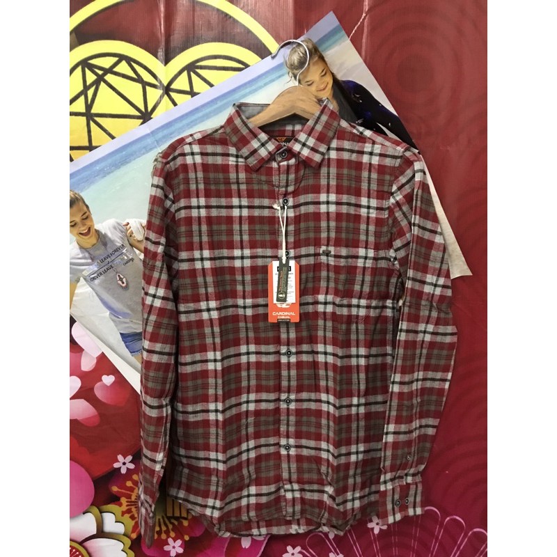 Kemeja flanel cardinal casual