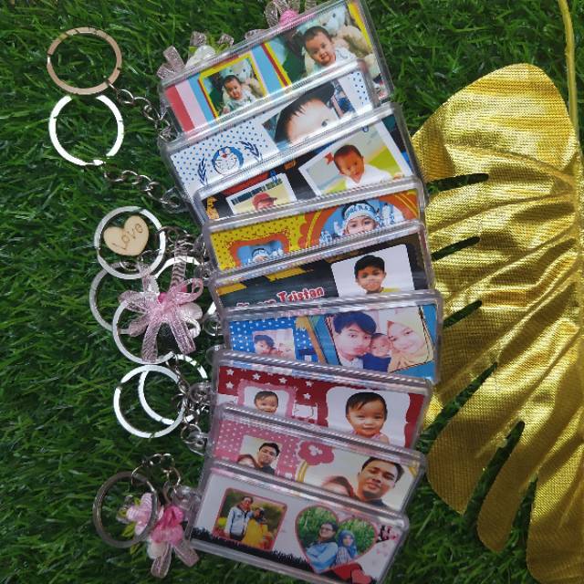 Gantungan Kunci Akrilik Custom Foto Satuan 2 Sisi Tas Mobil Motor Pintu Lemari Free Desain