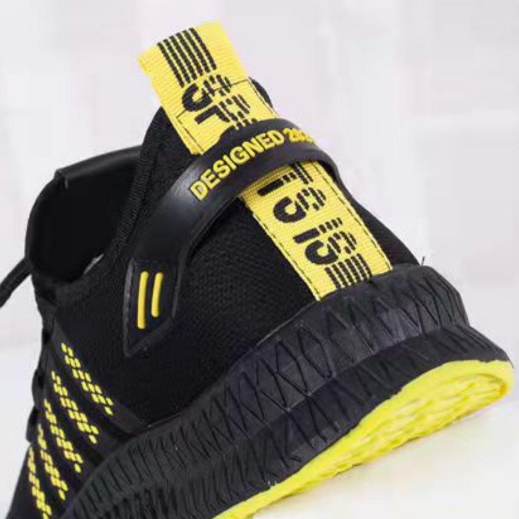 Sepatu Sneakers Pria Olahraga Sport Shoes Casual Running Hitam Kuning