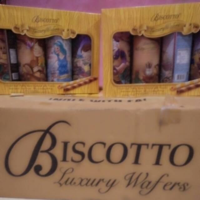 

BISCOTTO LUXURY WAFERS