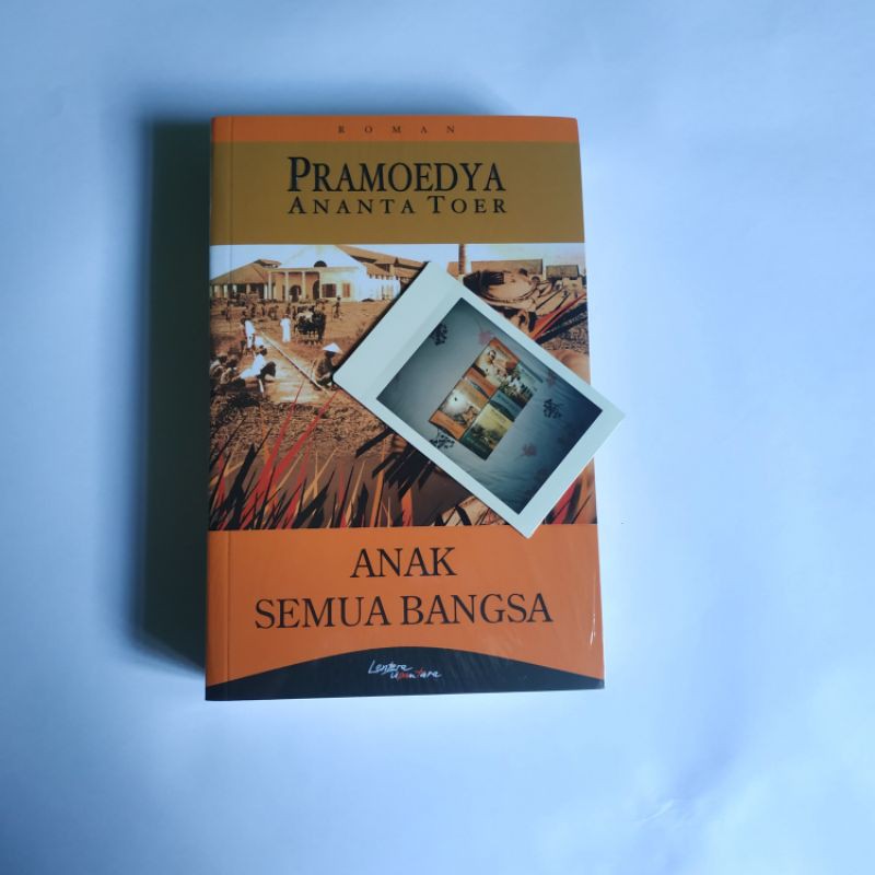 Anak Semua Bangsa (Pramoedya Ananta Toer)