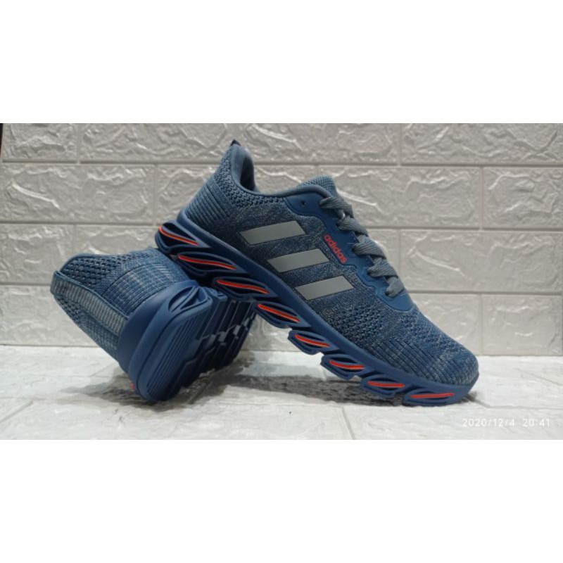 sepatu Adidas springblade pria import/sepatu sneaker pria premium/sepatu sneaker running