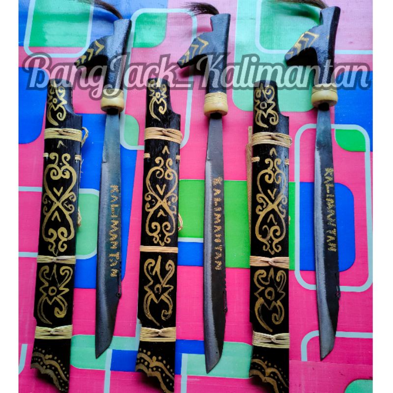 Mandau mini dayak khas kalimantan