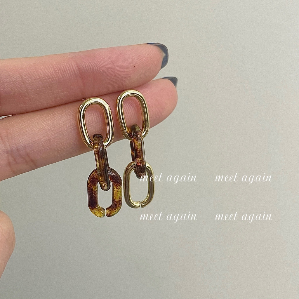 Anting Tusuk Gantung Asimetris Bahan resin Desain patchwork Gaya retro Untuk Wanita