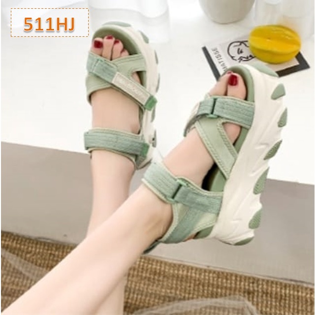 Sandal Gunung Tali Wanita Paris Fahion Kasual Korea Sol Tebal 5 Cm Hitam Hijau Krem (511)