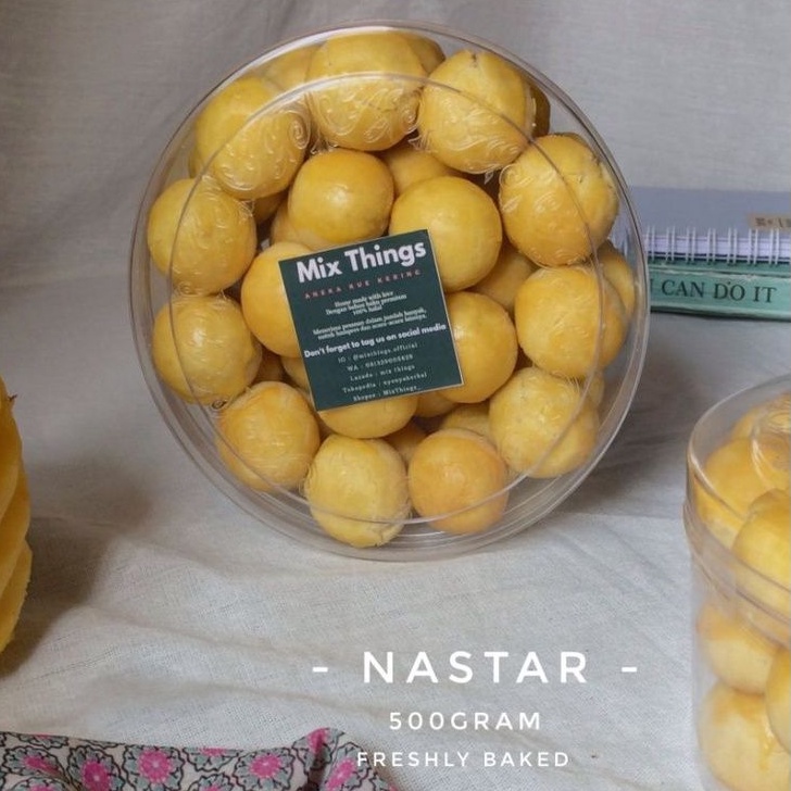 

KUE NASTAR ISI SELAI NANAS ENAK PREMIUM FRESH 500GRAM