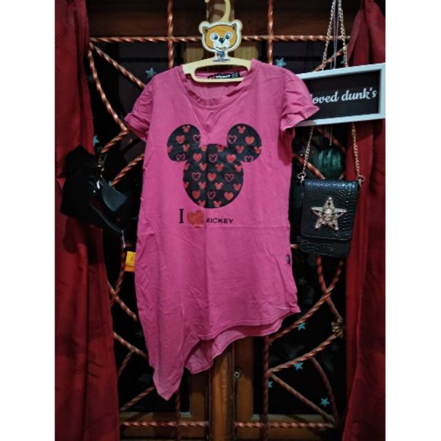 preloved atasan kaos tshirt mickey mouse pink darbost wanita