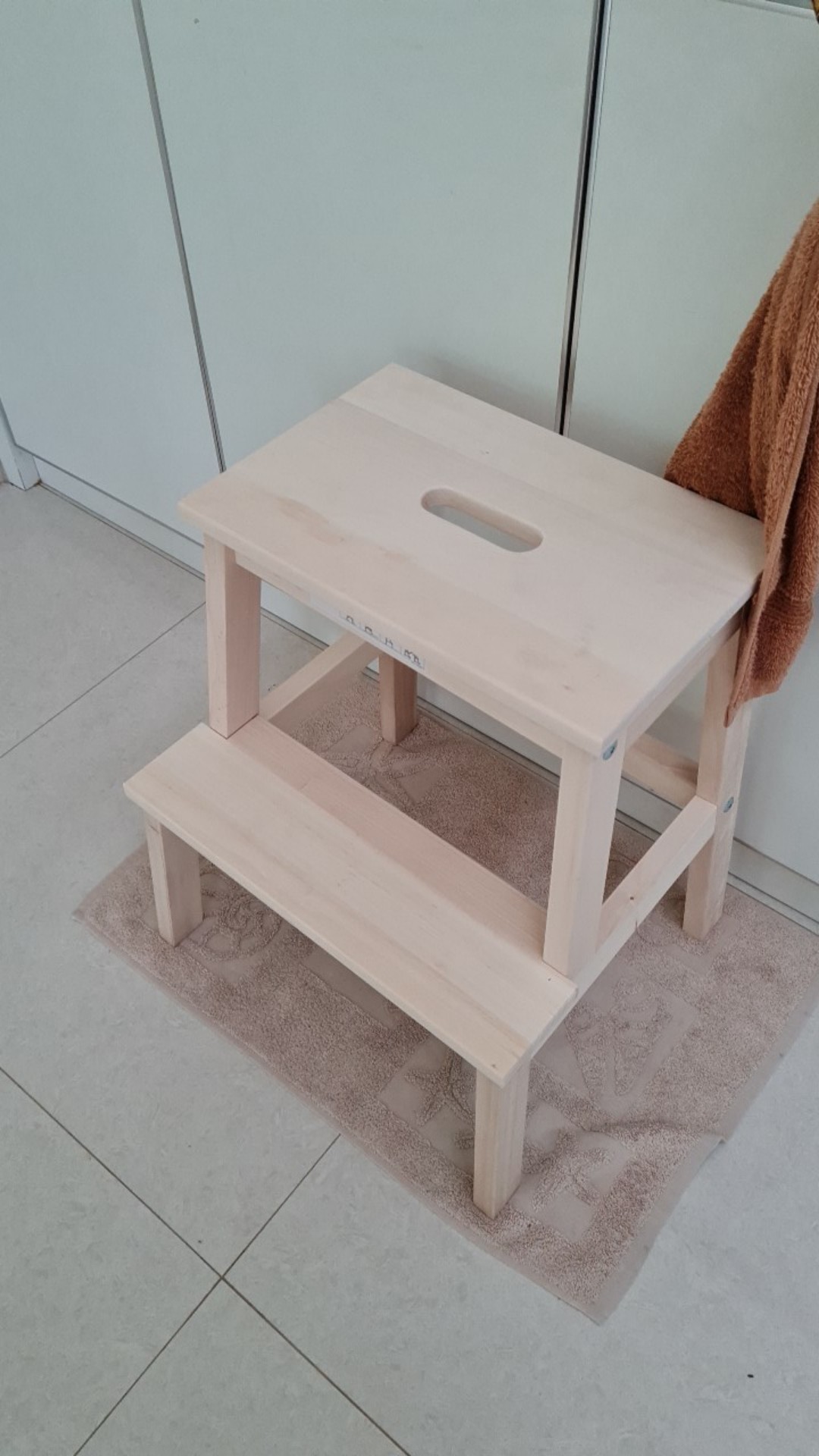 Bekvam Bangku Tangga Step Stool / Bangku Pijak / Aspen