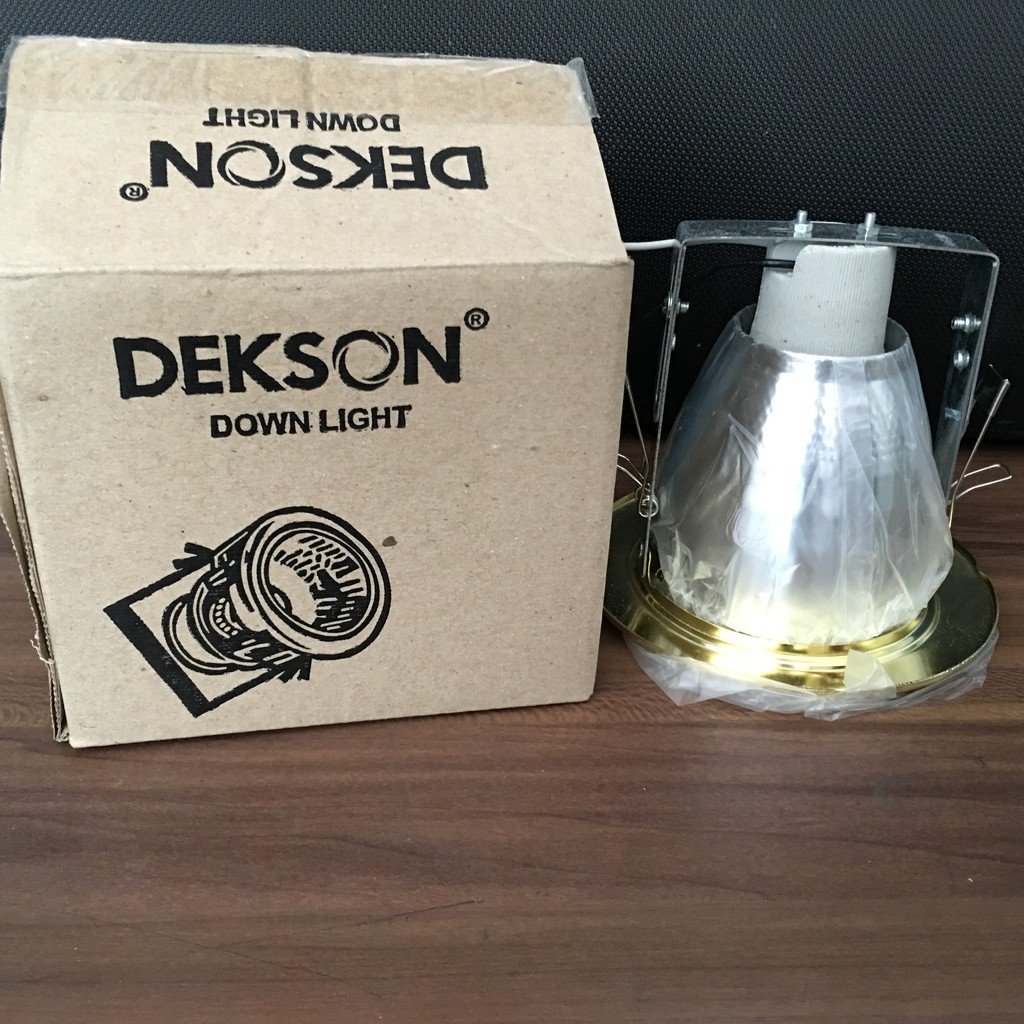 Downlight 3inch 3,5inch 3,5&quot; Fiting Fitting E27 Biasa tanpa lampu merk Dekson