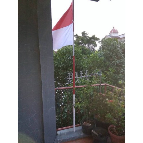 Tiang bendera cat merah putih 3 meter murah + bendera merah putih 80x120