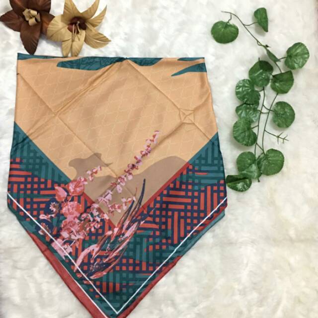 Hijab Segiempat Adabia