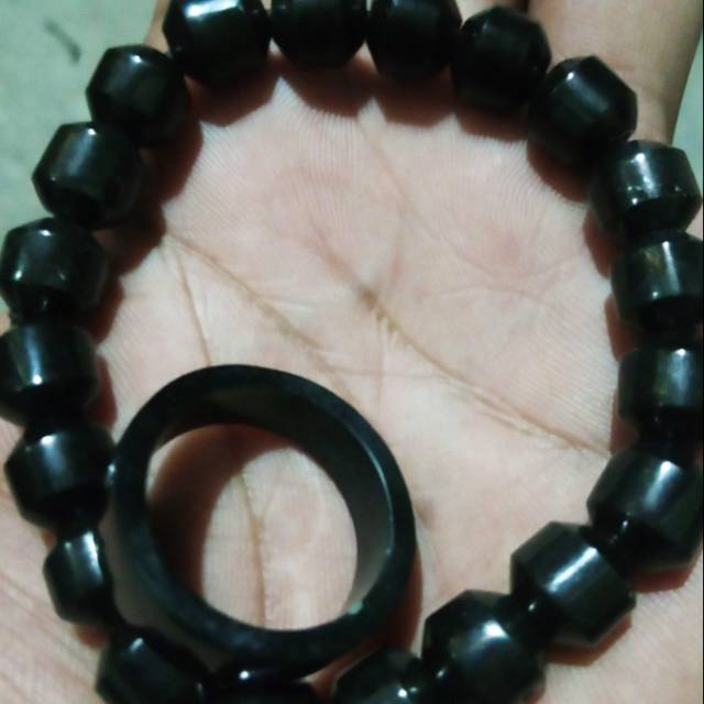 [CoD] Gelang pria wanita giok asli black jade aceh